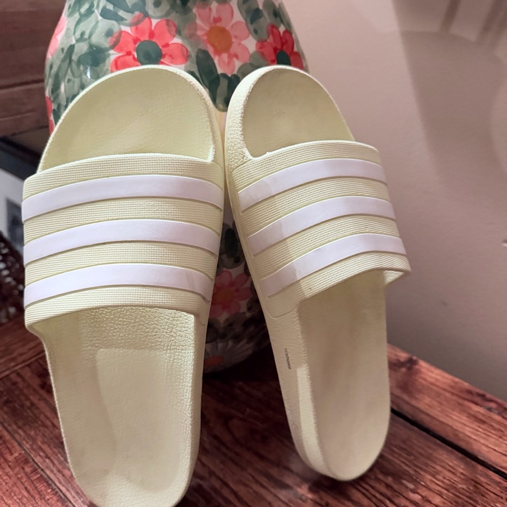 Adidas Women's Light Yellow Slides - Picture 3 of 9